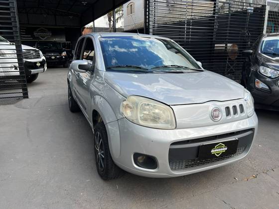 FIAT UNO 1.0 EVO VIVACE 8V FLEX 2P MANUAL FIAT UNO 1.0 EVO VIVACE 8V FLEX 2P MANUAL